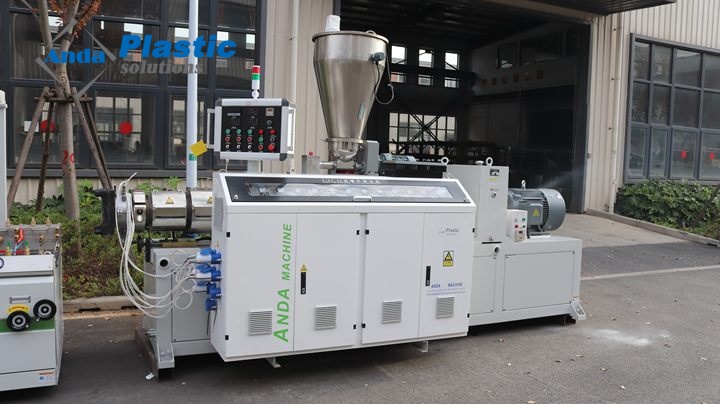 सजावट के लिए पीवीसी प्लास्टिक एक्सट्रूडेड प्रोफ़ाइल