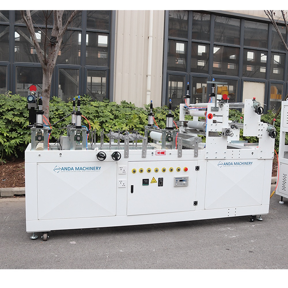 पीवीसी दीवार पैनल और पीवीसी फ्लूटेड पैनल के लिए ऑनलाइन लेमिनेशन मशीन