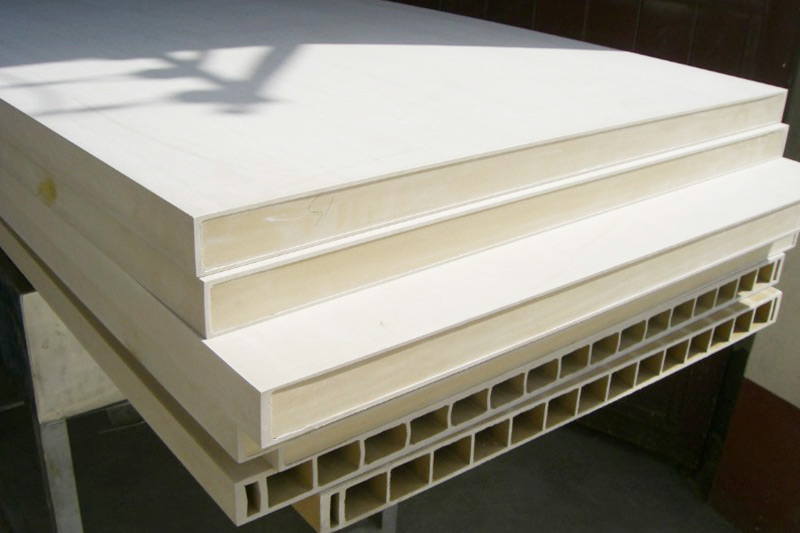 डोर बोर्ड